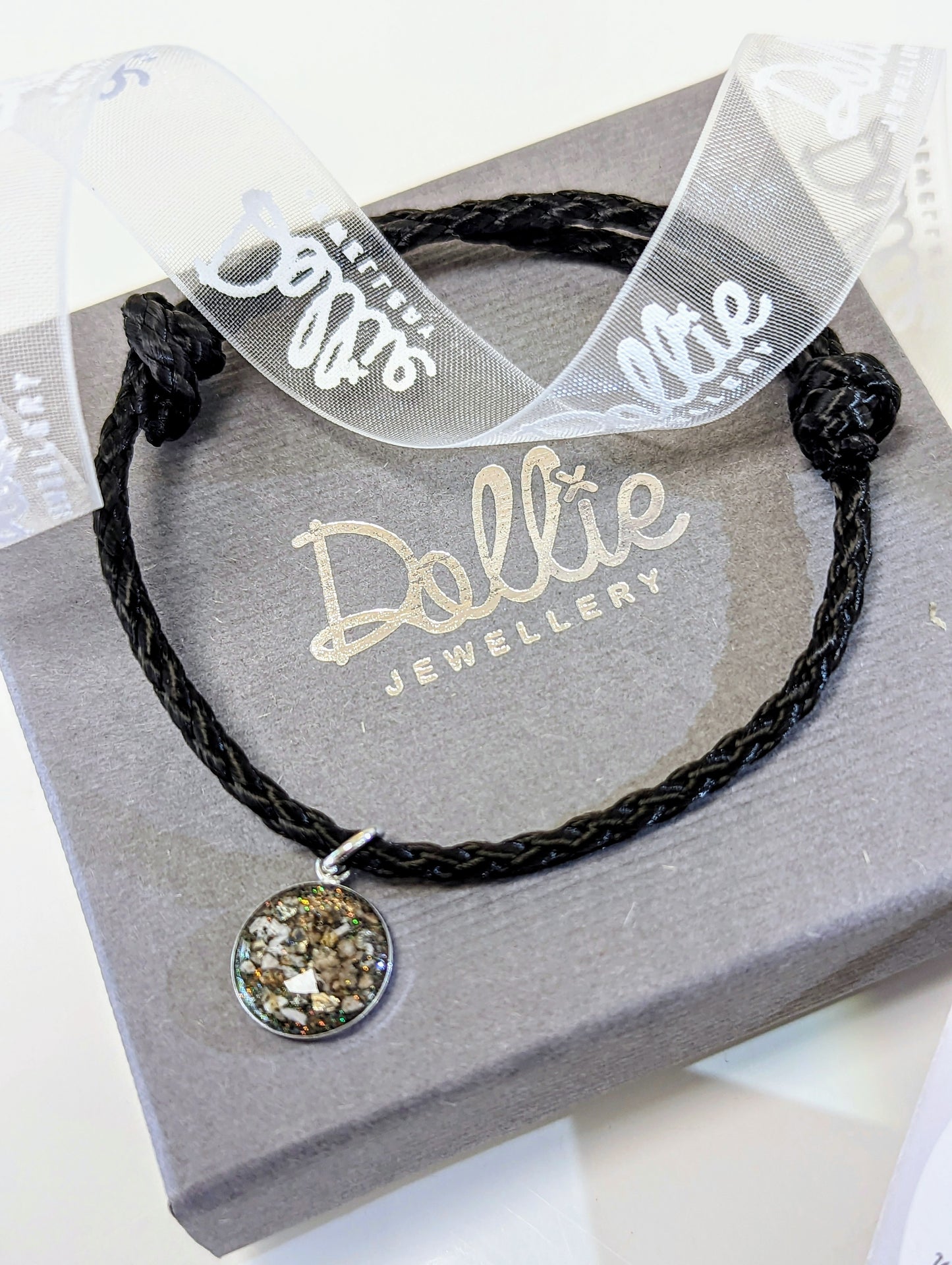 Pulsera para cenizas de cordón gris 