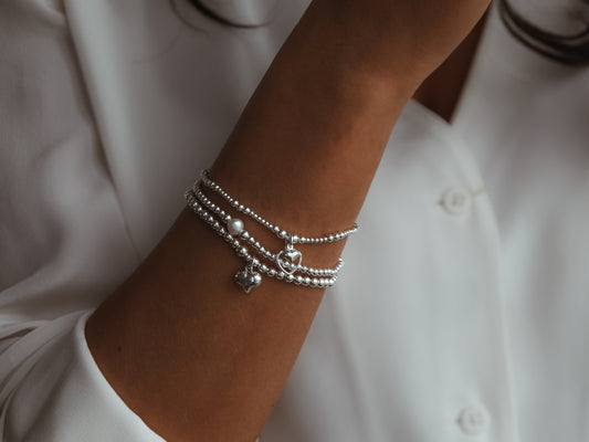 Classic White Pearl Bracelet
